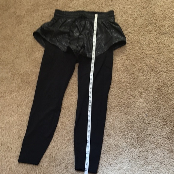 ATHLETA supersonic size S Rainer 2 in 1 tights - Picture 9 of 13
